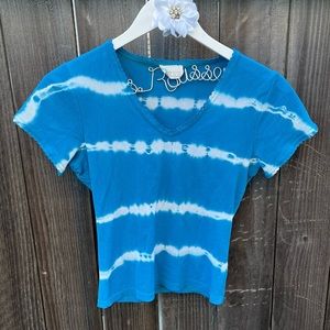 Moda International Blue and White Tie-Dye Short Sleeve V-Neck Mesh Baby Tee